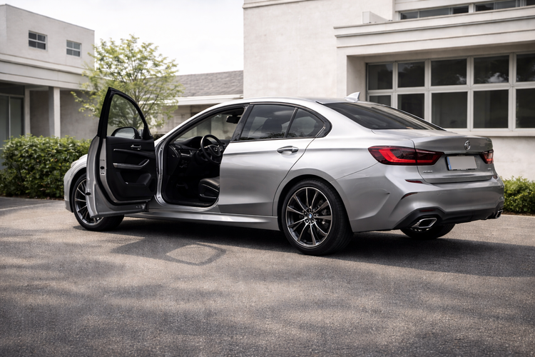 Automóvel & Organização